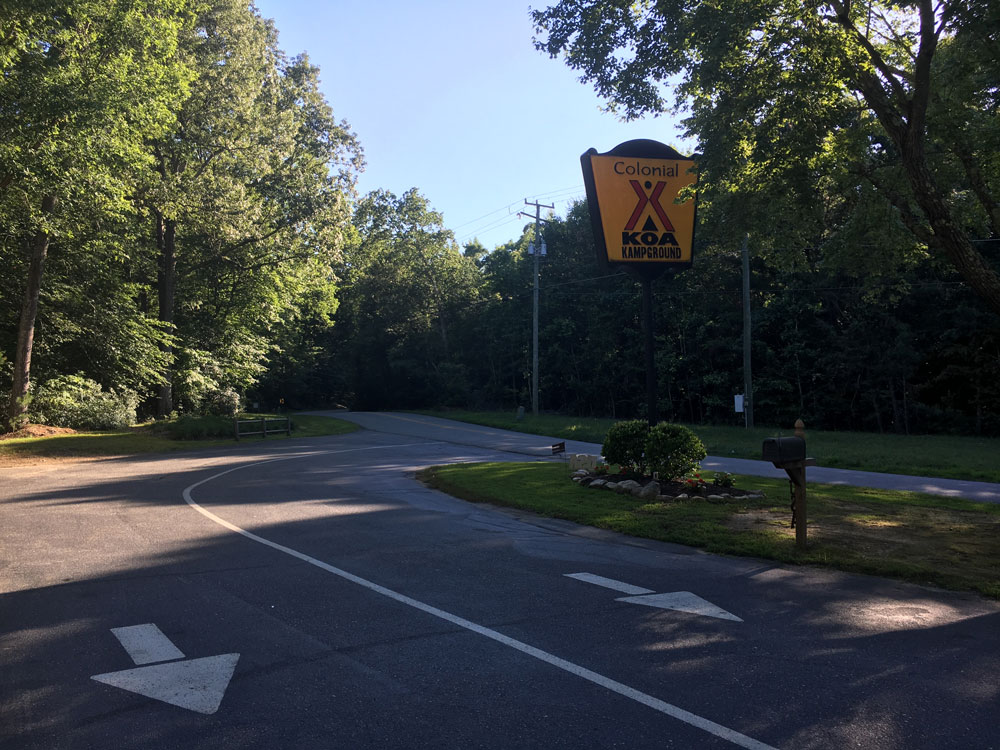 Williamsburg KOA Entrance