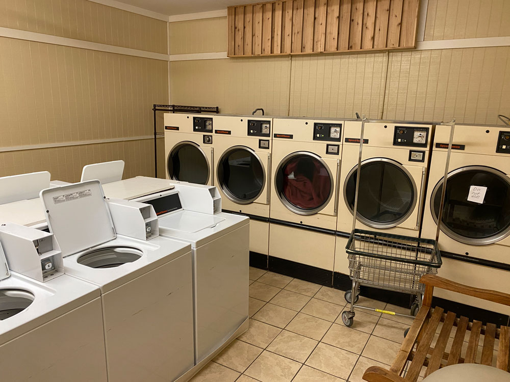 Williamsburg KOA Laundry