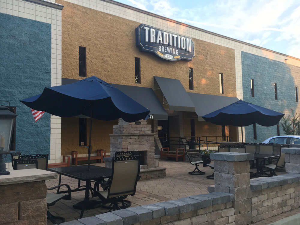 Virginia Peninsula Breweries Tradition Brewing Outside Seating Patio Newport News Craft Brewery