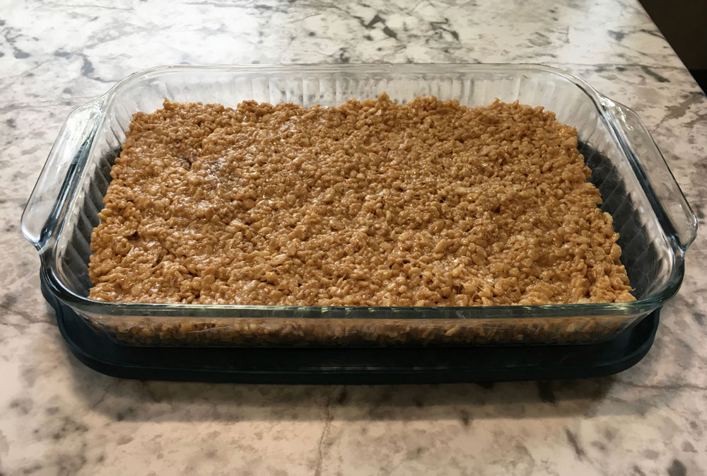 Rice Crispy Base to Make Scotcheroos Bars Scotcharoos