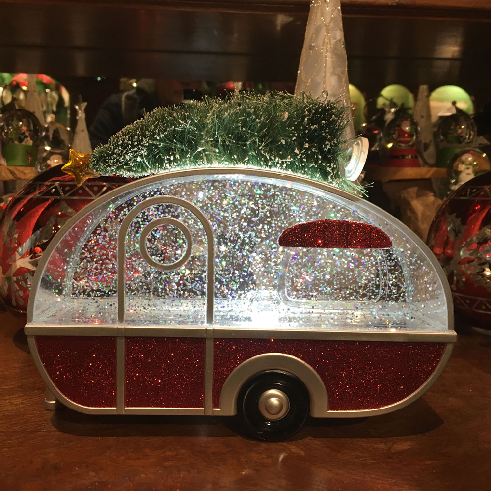 Busch Gardens Williamsburg Christmas Town Germany Gifts RV Snow Globe