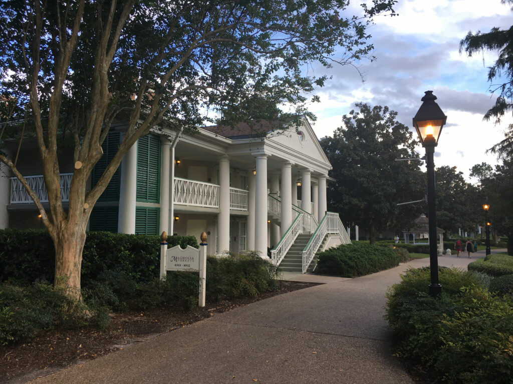 Disneys Port Orleans Riverside Magnolia Bend Lodging Building