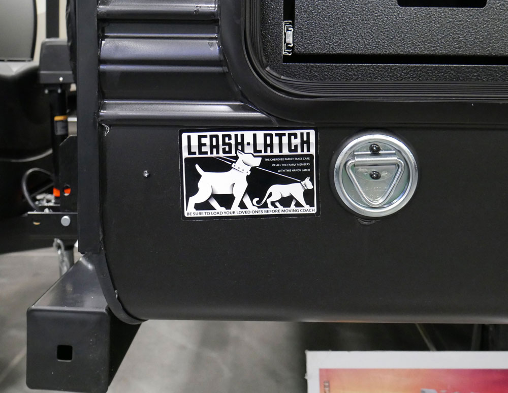 RV Innovation Leash Latch at the Tidewater RV Show 2020