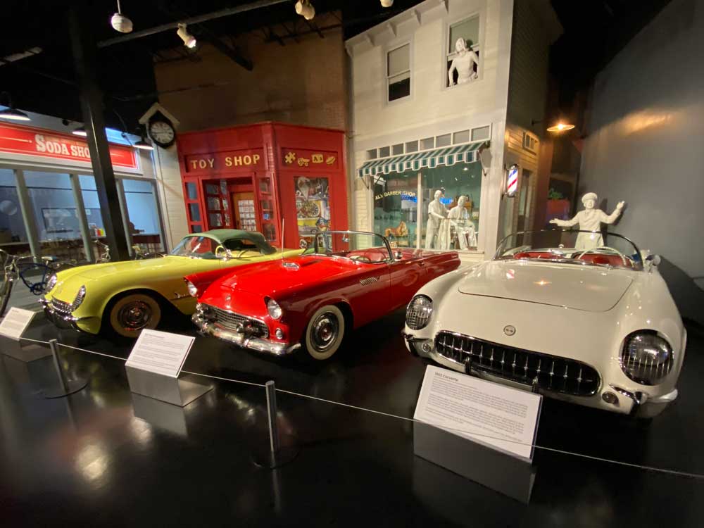 Corvettes and Thunderbird at National Corvette Museum
