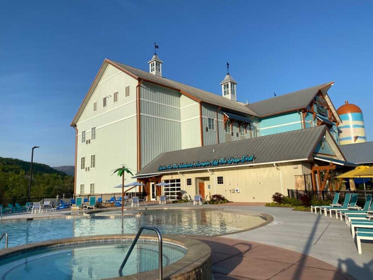 Camp Margaritaville Pigeon Forge Review