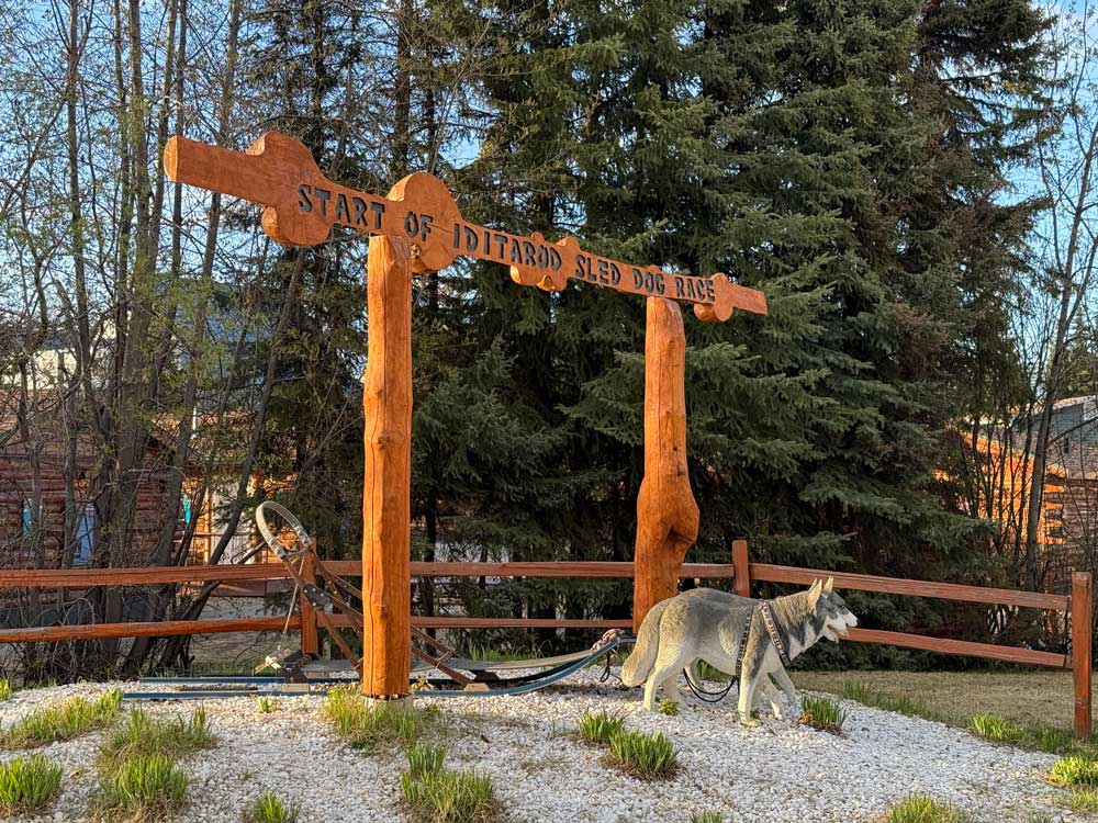 Iditarod Race Start sign with sled dogs at Pike's Waterfront Lodge Fairbanks Alaska