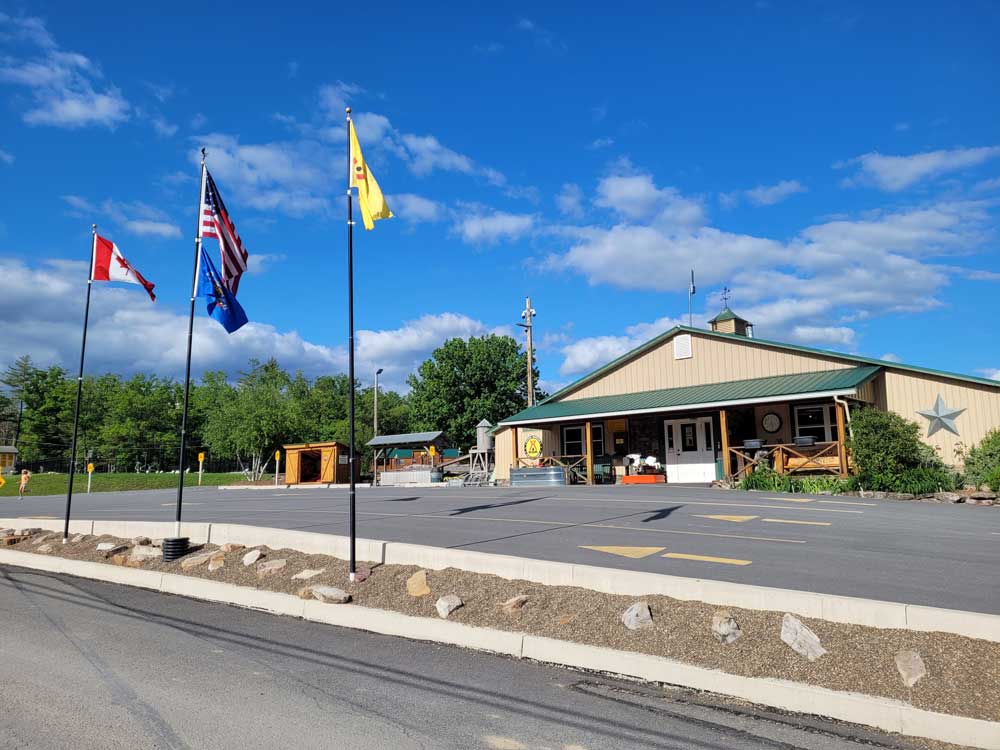 Camp store and check in parking area at KOA Williamsport