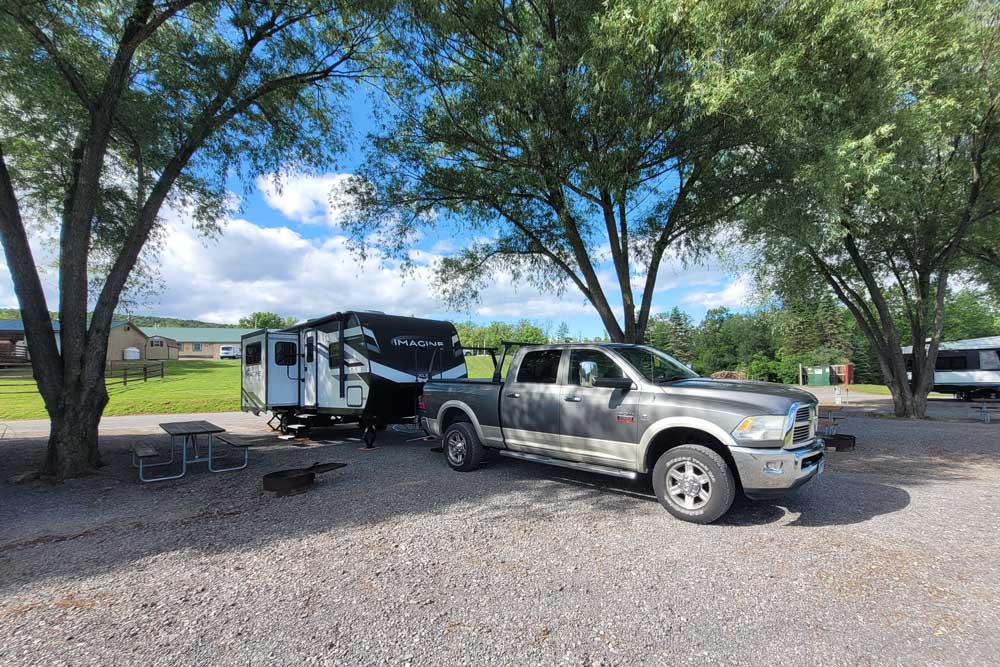 Pull-through campsite at KOA Williamsport